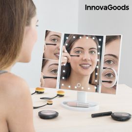 padidinamasis-kosmetinis-veidrodis-su-apsvietimu-1-jpg